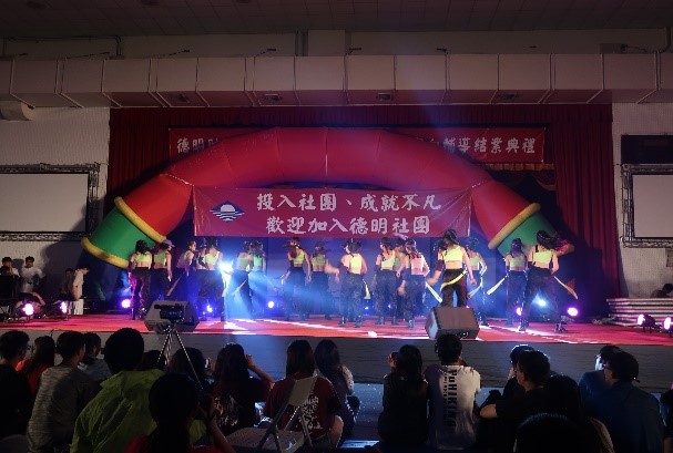 Hoạt động Định Hướng T&acirc;n Sinh Vi&ecirc;n